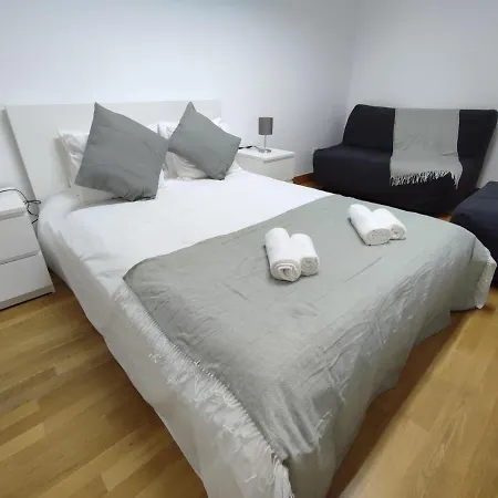 Theorynomad Al Republica Homestay