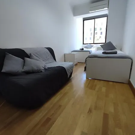 Homestay Theorynomad Al Republica Lisbon
